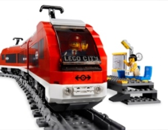 Пассажирский поезд LEGO City 7938